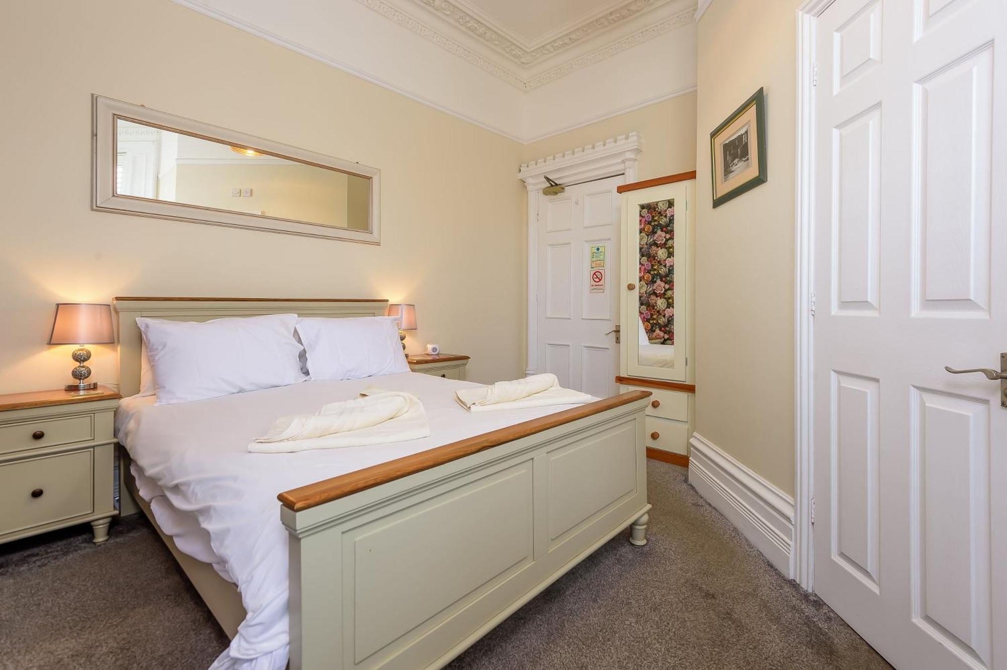Bed and Breakfast Hillcrest Whitby Zewnętrze zdjęcie